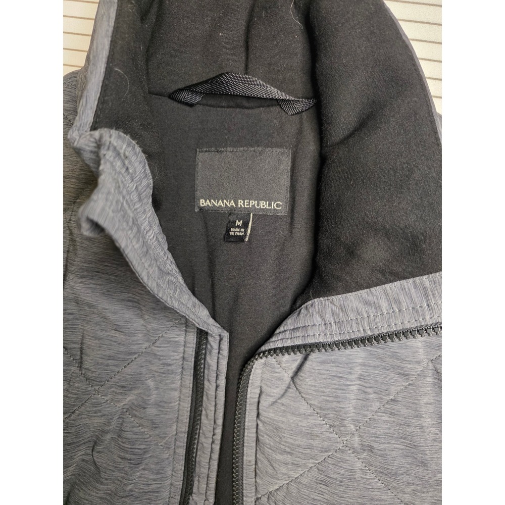 1321 Banana Republic Mens Tailored Performance Quilted Vest Grey Water Resist M - Picture 2 of 6